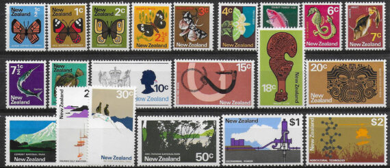 1970-76 New Zealand various designs 21v. MNH SG n. 914/34
